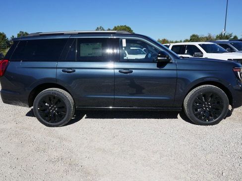 New 2025 Ford Expedition Platinum w/ Stealth Appearance Package image 3