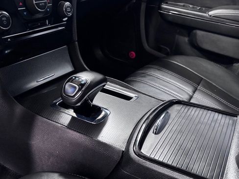 Used 2014 Chrysler 300 S image 14