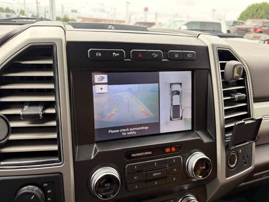 Used 2019 Ford F450 King Ranch w/ King Ranch Ultimate Package AWD/4WD image 26