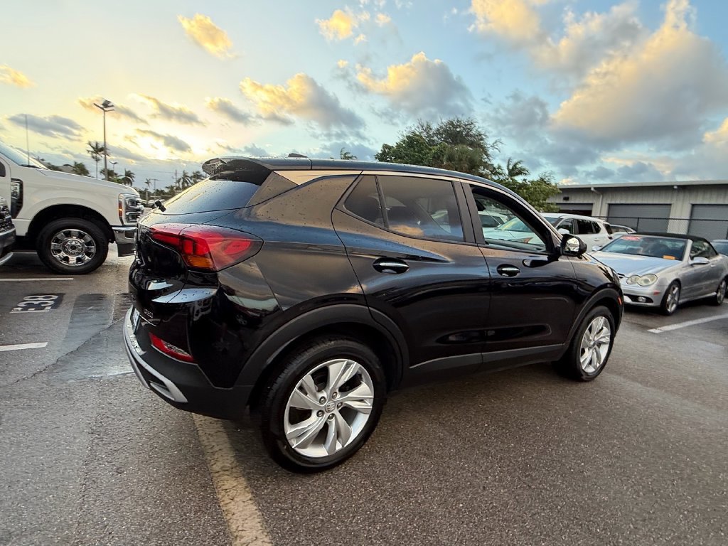 Used 2024 Buick Encore GX Preferred FWD image 7