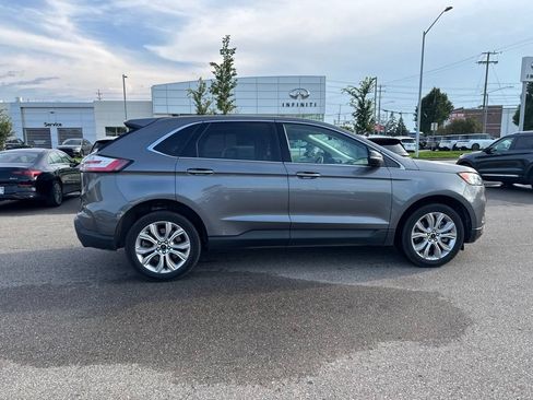 Used 2023 Ford Edge Titanium w/ Cold Weather Package AWD/4WD image 6