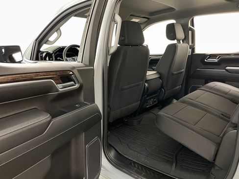 Used 2024 GMC Sierra 1500 SLE image 42