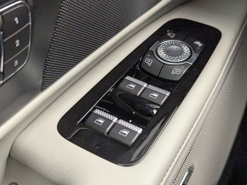 New 2026 Lincoln Nautilus Premier w/ Equipment Group 102A image 22