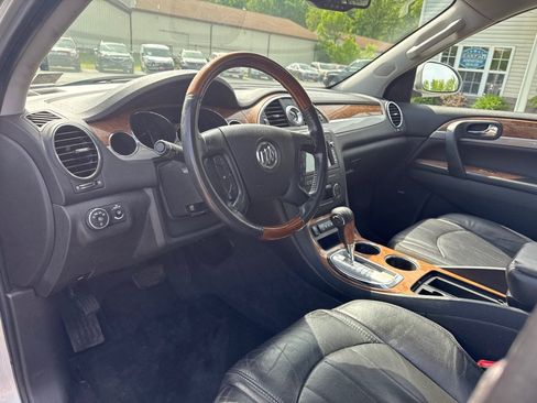 Used 2012 Buick Enclave Leather AWD/4WD image 17