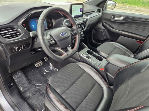 Used 2023 Ford Escape ST-Line image 10