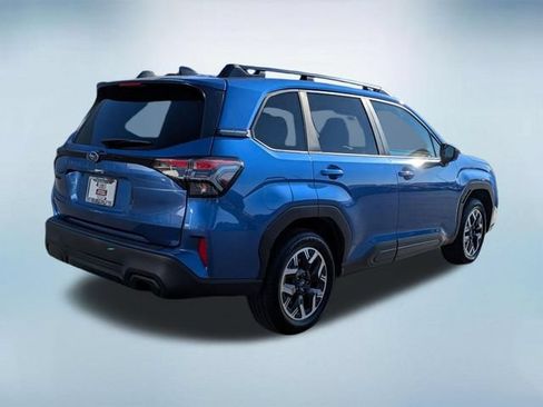 Used 2026 Subaru Forester Premium AWD/4WD image 3
