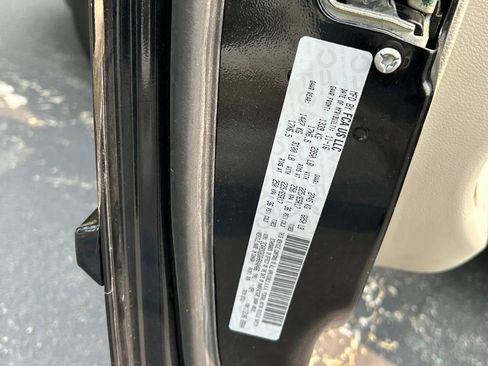 Used 2017 Dodge Grand Caravan SE w/ Power Window Group image 11