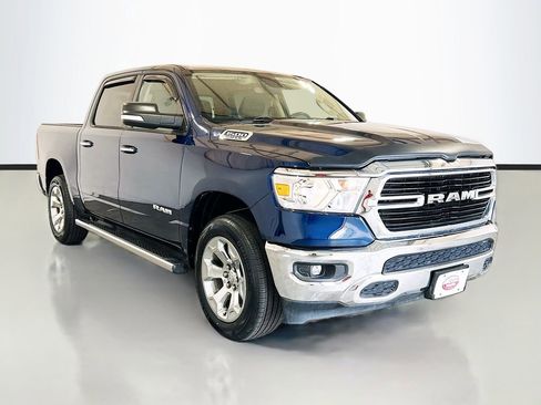 Used 2020 RAM 1500 Lone Star RWD image 3