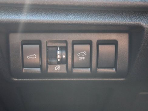 Used 2025 Subaru Outback Onyx Edition XT image 13