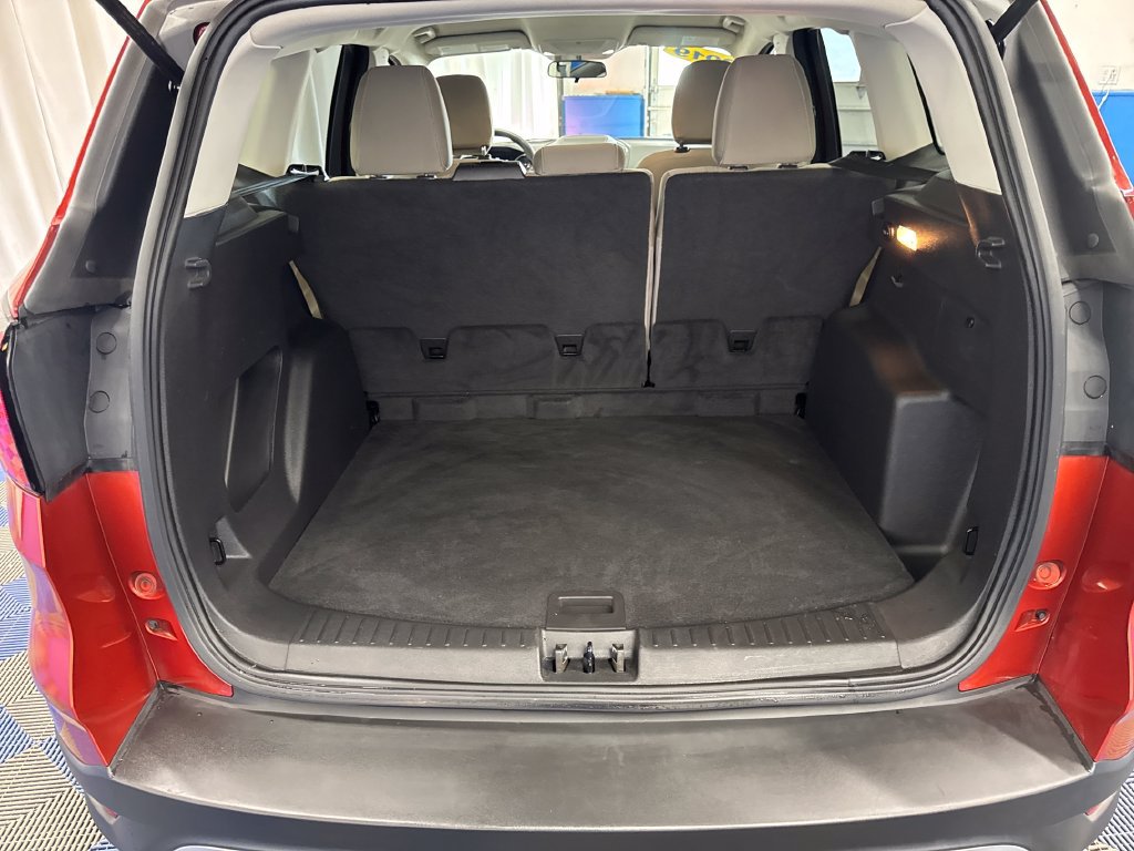 Used 2019 Ford Escape SE AWD/4WD image 24