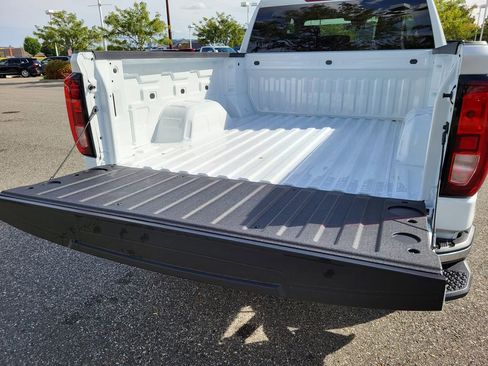 New 2026 GMC Sierra 1500 Pro w/ Pro Value Package image 8