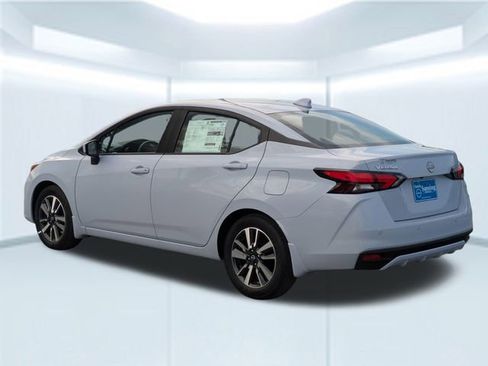 New 2025 Nissan Versa SV w/ Trunk Package image 4