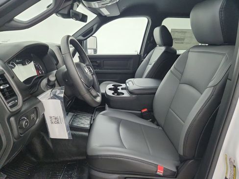 New 2026 RAM 4500 Tradesman w/ Chrome Appearance Group image 11