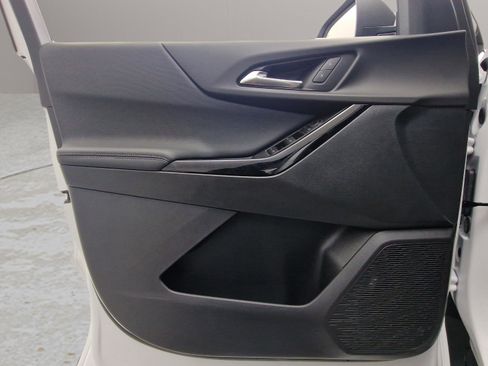 New 2026 Chevrolet Equinox LT w/ LPO, Floor Liner Package image 12