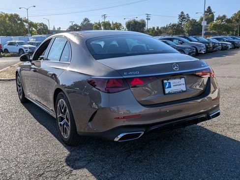 Used 2025 Mercedes-Benz E 450 E 450 image 8