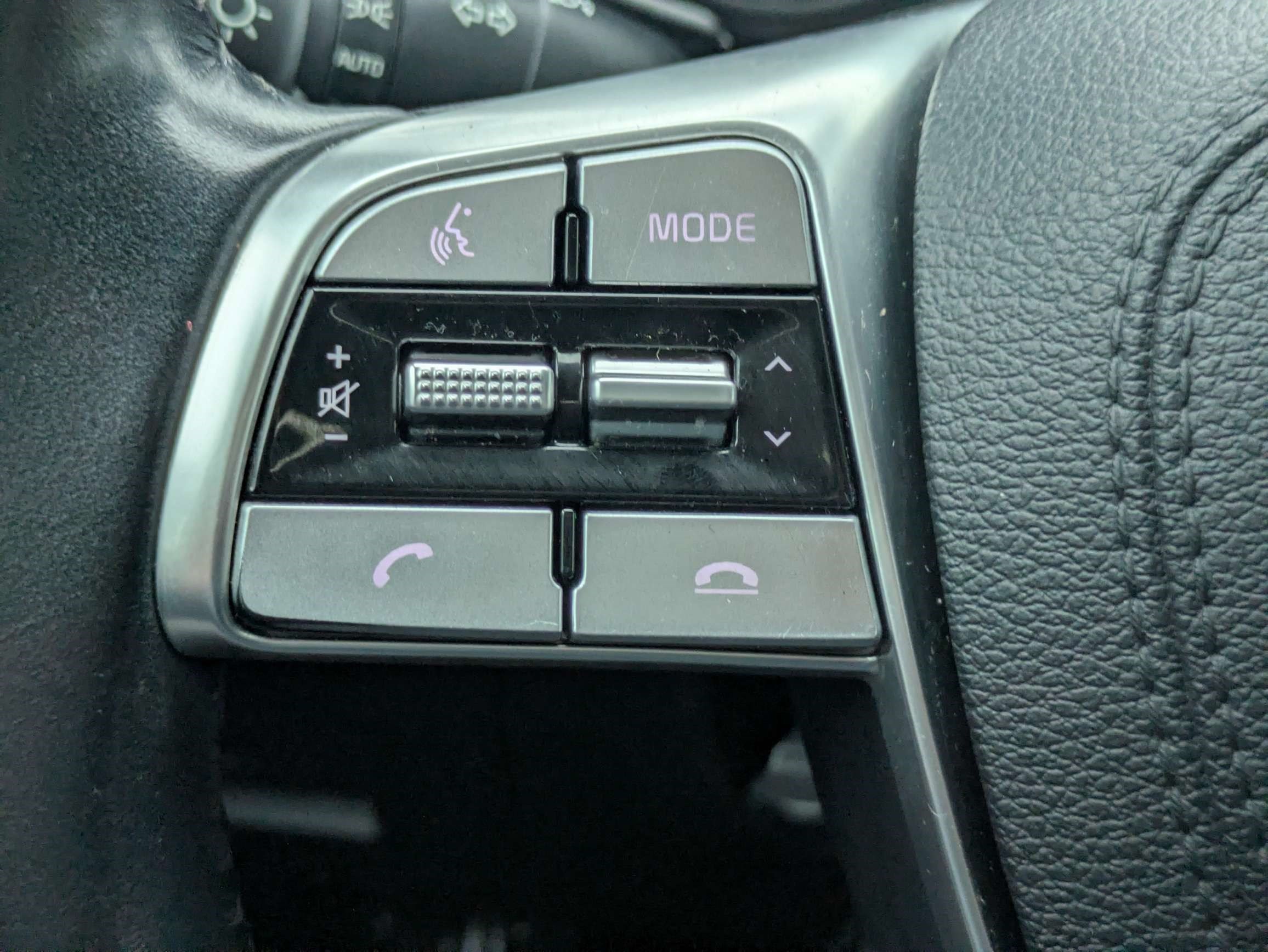 Used 2022 Kia Telluride S AWD/4WD image 34