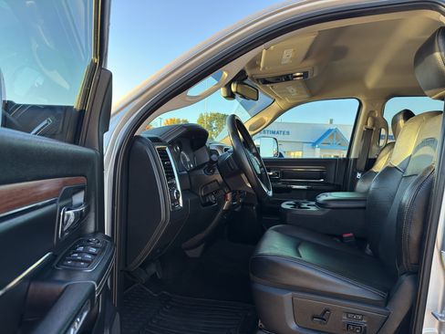 Used 2015 RAM 2500 Laramie image 12
