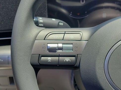 New 2026 Hyundai Kona SE FWD image 7