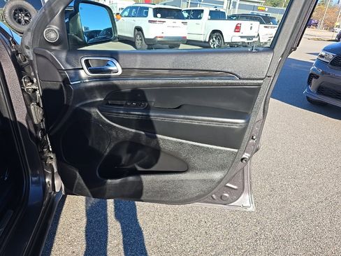 Certified 2021 Jeep Grand Cherokee Limited image 10