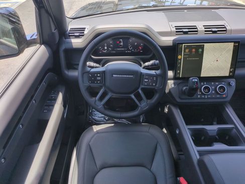 New 2026 Land Rover Defender 130 X-Dynamic SE AWD/4WD image 26
