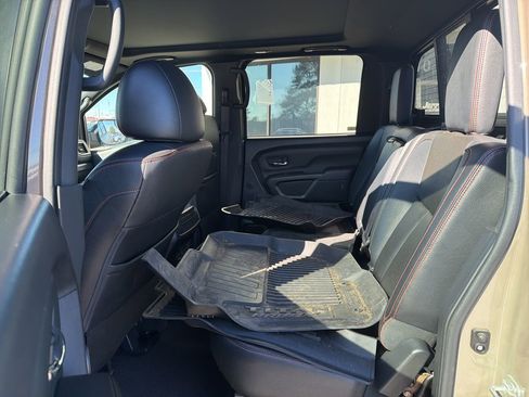 Used 2023 Nissan Titan PRO-4X w/ Pro-4x Convenience Package image 5