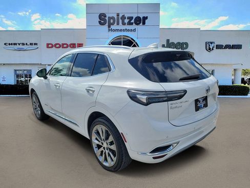 Used 2021 Buick Envision Avenir w/ Technology Package II image 3