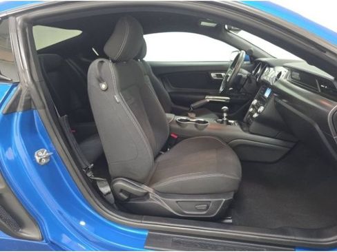 Used 2021 Ford Mustang GT w/ GT Performance Package RWD image 10