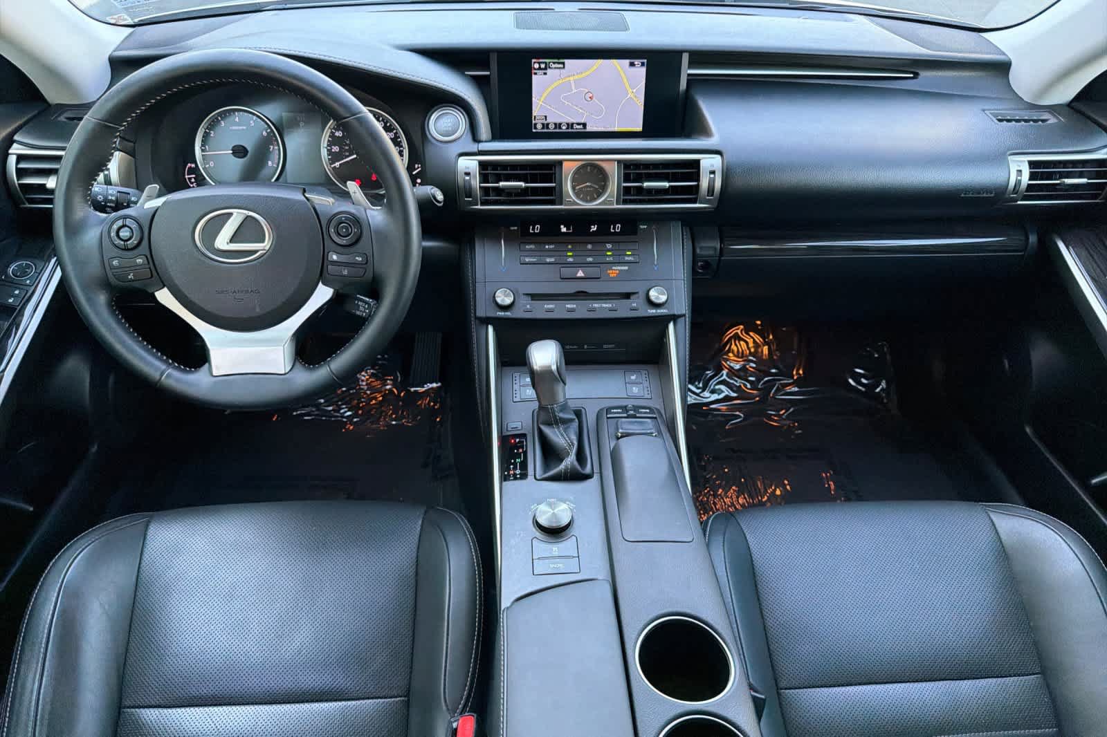 Used 2015 Lexus IS 350 RWD image 3