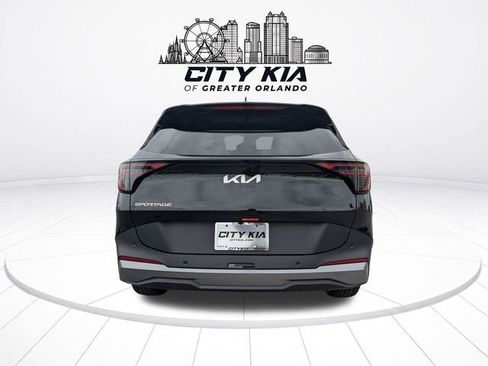 New 2026 Kia Sportage LX FWD image 6