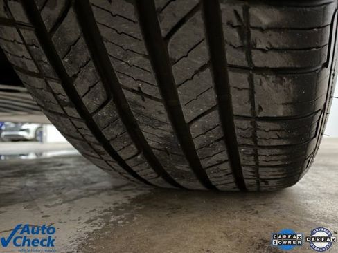 Used 2024 Audi Q4 e-tron Premium image 93