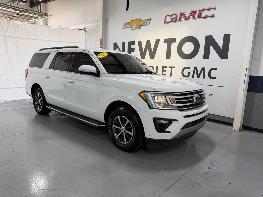 Used 2021 Ford Expedition Max XLT RWD image 2
