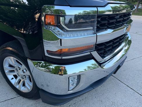Used 2017 Chevrolet Silverado 1500 LT w/ All Star Edition AWD/4WD image 6