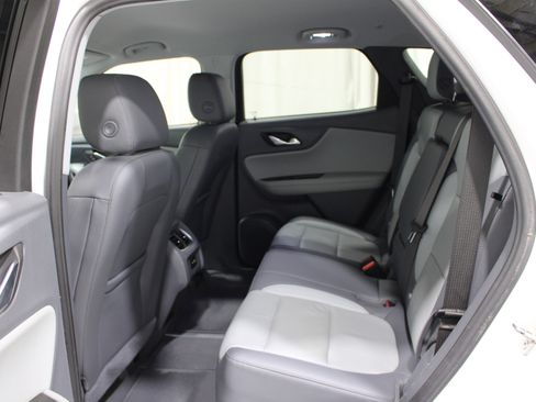 Used 2020 Chevrolet Blazer LT AWD/4WD image 21