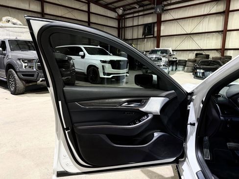 Used 2021 Cadillac CT5 Sport image 11