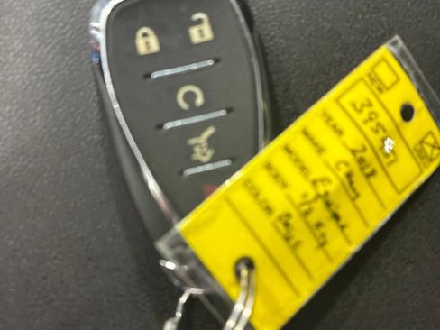 Used 2018 Chevrolet Equinox LT FWD image 28