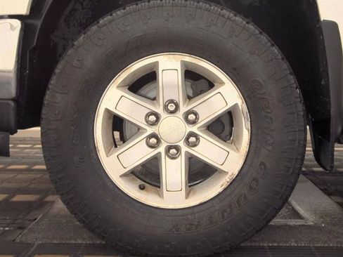 Used 2012 GMC Sierra 1500 SLE w/ Power Tech Package AWD/4WD image 9