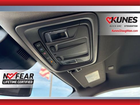 Used 2024 GMC Sierra 1500 Elevation image 18
