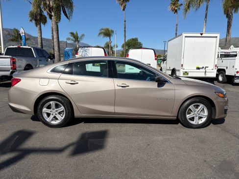 Used 2023 Chevrolet Malibu LT image 9