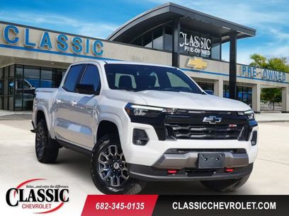 Used 2024 Chevrolet Colorado Z71 w/ Z71 Convenience Package 2