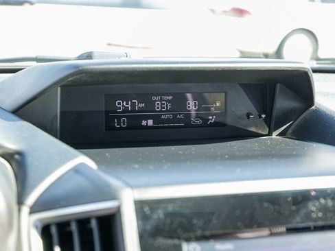 Used 2021 Subaru Crosstrek 2.0i Premium w/ Popular Package #4 AWD/4WD image 29