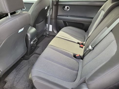 Certified 2024 Hyundai Ioniq 5 SE RWD image 16