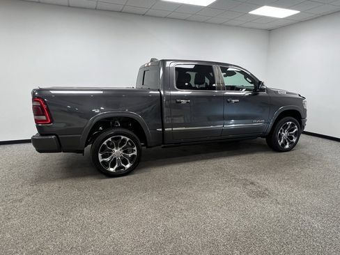 Used 2022 RAM 1500 Limited w/ Body-Colour Bumper Group image 21