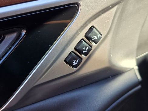 Used 2021 Subaru Outback Touring XT image 22