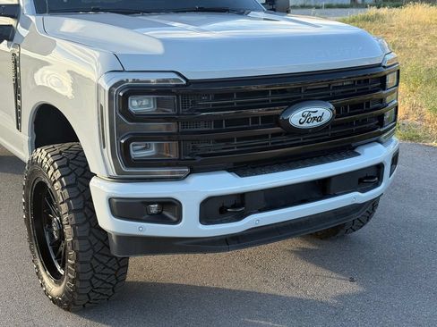 Used 2026 Ford F350 Platinum AWD/4WD image 3
