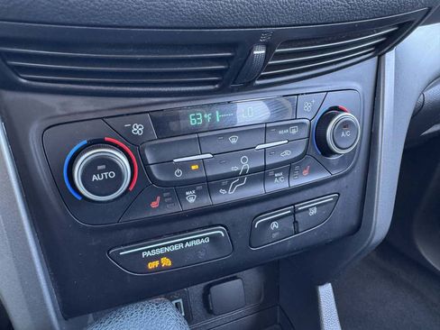 Used 2018 Ford Escape SE FWD image 26