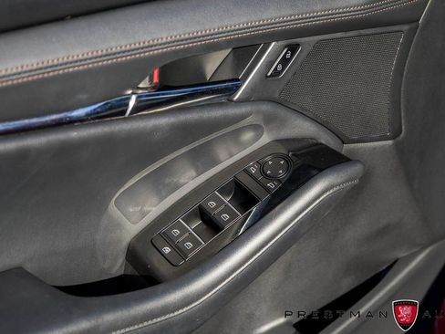 Used 2021 MAZDA MAZDA3 s image 22