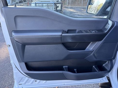 Used 2022 Ford F150 XL w/ STX Appearance Package image 10