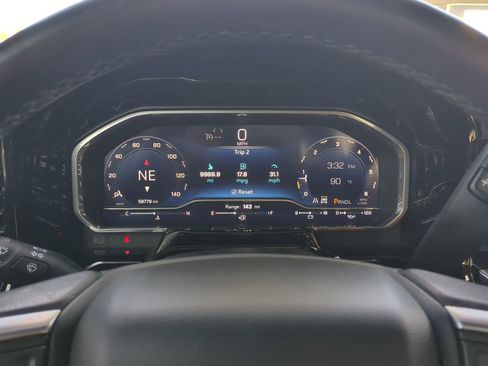 Used 2022 Chevrolet Silverado 1500 LT w/ Convenience Package II image 27