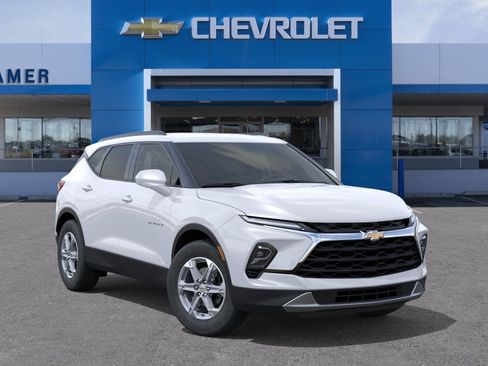 New 2026 Chevrolet Blazer LT w/ Convenience Package FWD image 33