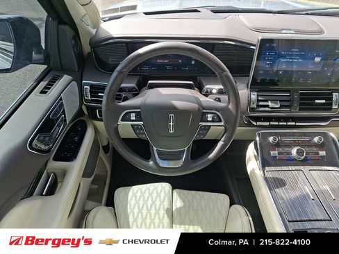 Used 2023 Lincoln Navigator L Black Label AWD/4WD image 16